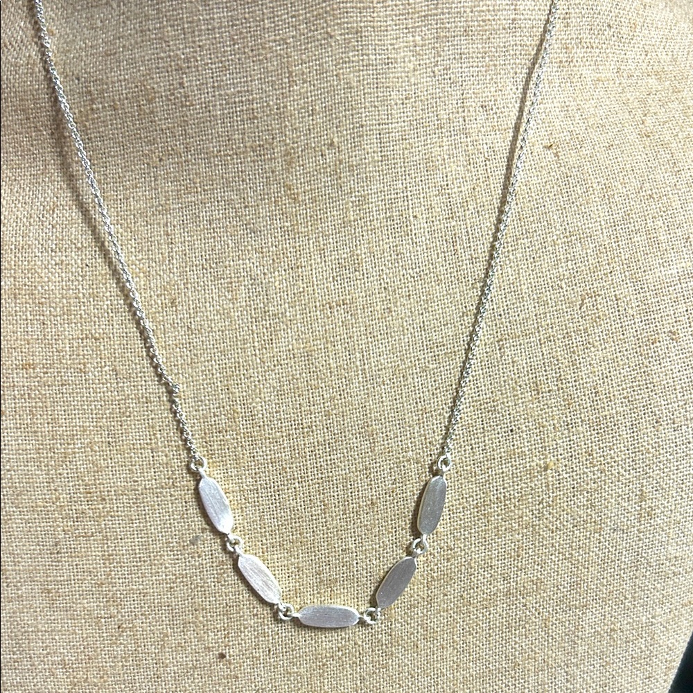 Kendra Scott Fern Strand Collar Necklace‎ Bright Silver Tone 16 inch